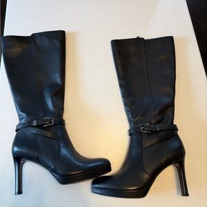Naturalizer Taelynn wide calf boots